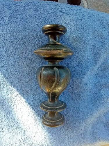 Alte jugendstil säule holz - alte,