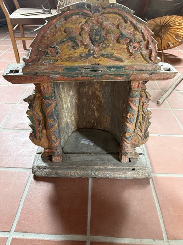 Altes hausaltar zum - –,