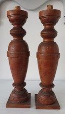 2 Holzsäulen Gründerzeit